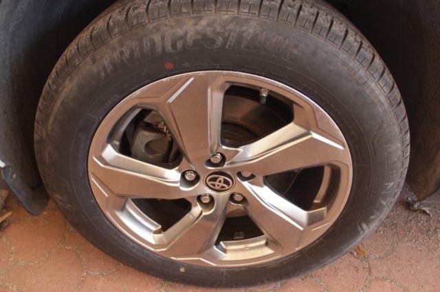 TOYOTA RAV 4 usata, con Servosterzo