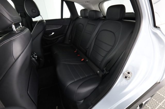 MERCEDES-BENZ GLC 220 usata 3