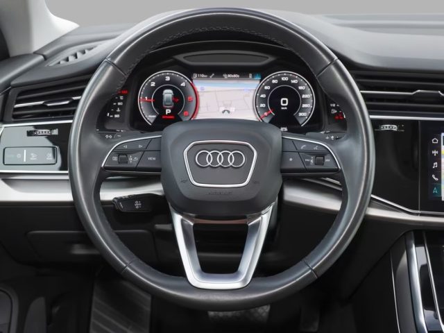 AUDI Q8 usata, con Autoradio