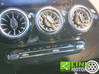 MERCEDES-BENZ GLA 200 usata, con Leve al volante