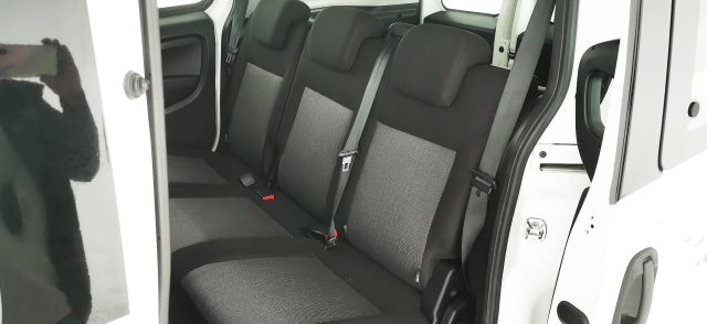 FIAT Doblo usata, con USB