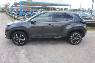 TOYOTA Yaris Cross usata, con Autoradio