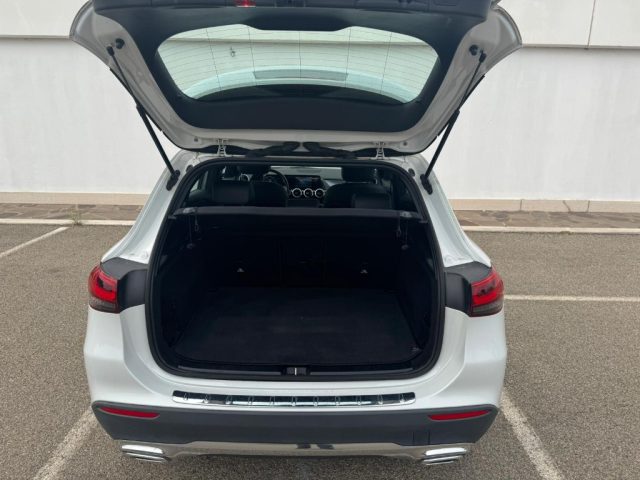 MERCEDES-BENZ GLA 200 usata, con Autoradio