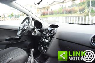 OPEL Corsa usata, con ESP