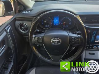 TOYOTA Auris usata, con Sedile posteriore sdoppiato