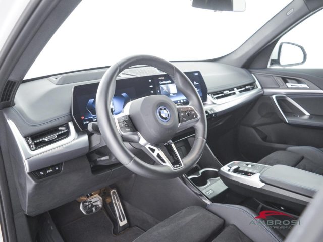BMW iX1 usata 7