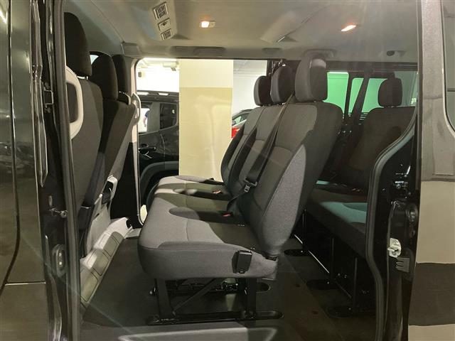 RENAULT Trafic usata, con Isofix