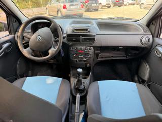 FIAT Punto usata, con Autoradio