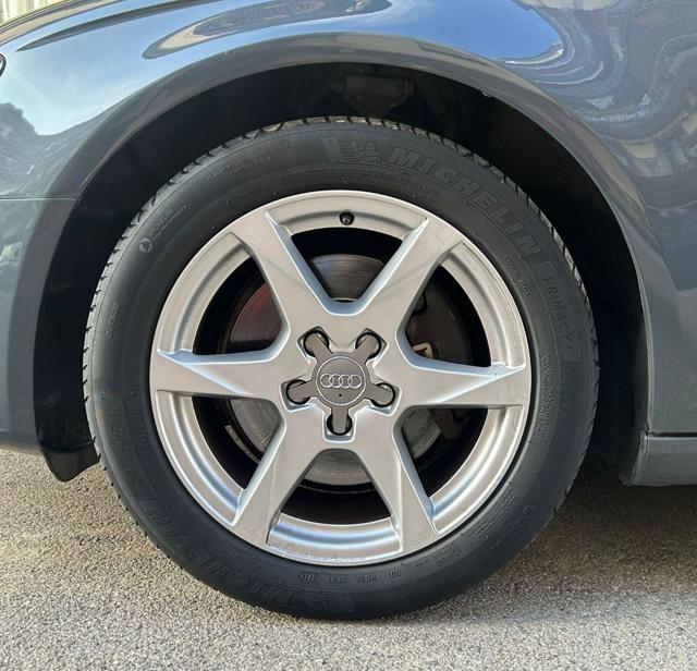 AUDI A4 usata, con Freno di stazionamento elettrico