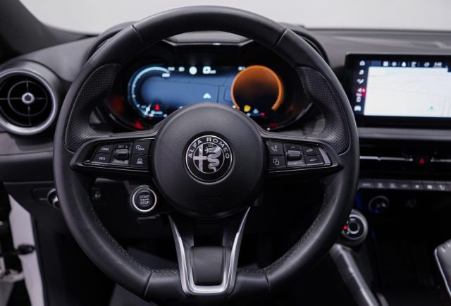 ALFA ROMEO Tonale usata, con Fari LED