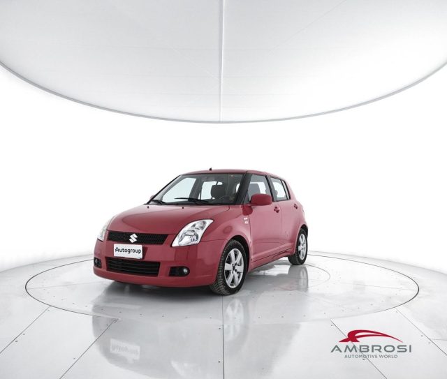 SUZUKI Swift usata 0