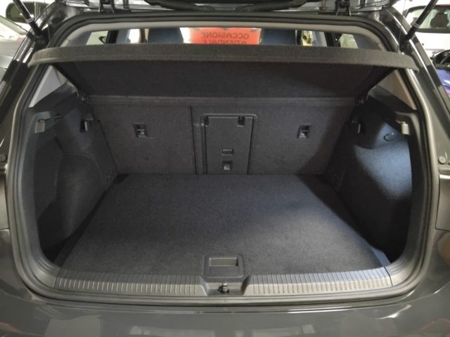 VOLKSWAGEN Golf usata, con Climatizzatore