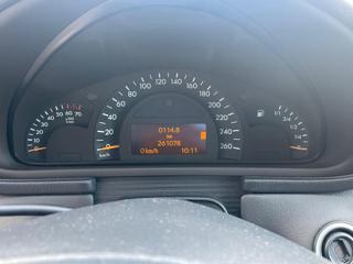MERCEDES-BENZ C 200 usata, con Fendinebbia