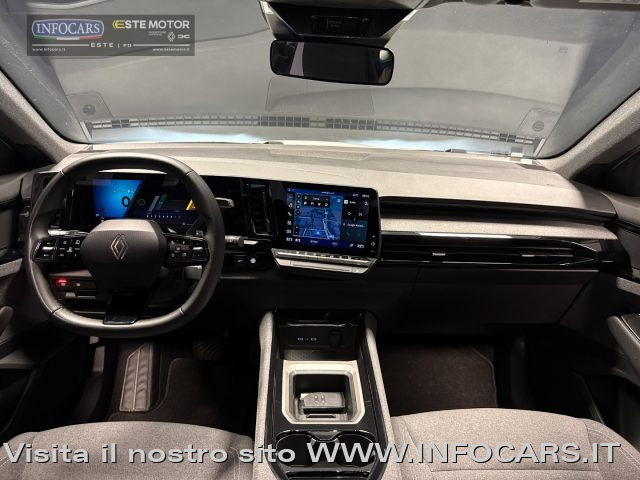 RENAULT Austral usata, con Controllo automatico clima