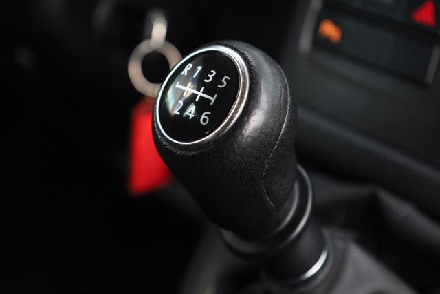 VOLKSWAGEN Transporter usata, con Lettore CD