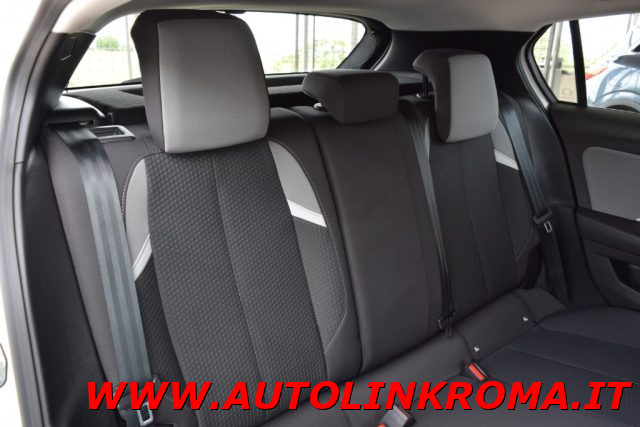 OPEL Astra usata, con Park Distance Control
