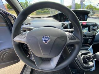 LANCIA Ypsilon usata, con ESP