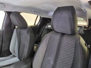 PEUGEOT 208 usata, con USB