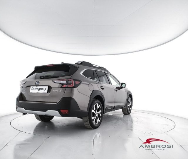 SUBARU OUTBACK usata 2