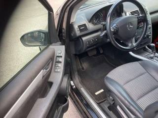 MERCEDES-BENZ A 180 usata, con Controllo trazione