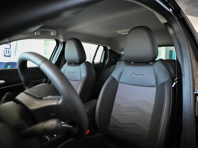 JEEP Avenger usata, con Isofix