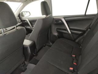 TOYOTA RAV 4 usata, con Autoradio digitale