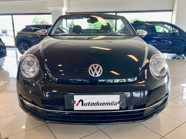 VOLKSWAGEN Maggiolino usata, con Airbag