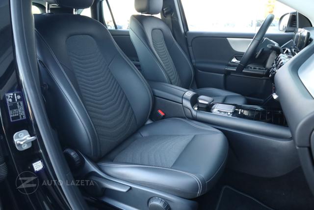 MERCEDES-BENZ GLA 180 usata, con Telecamera per parcheggio assistito