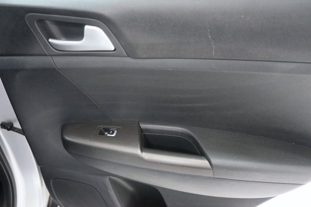 KIA Sportage usata, con Airbag testa