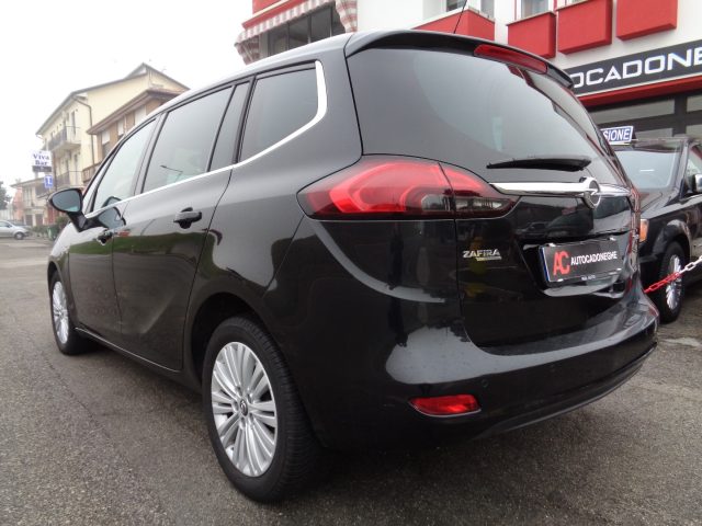 OPEL Zafira usata, con Antifurto
