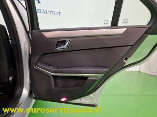 MERCEDES-BENZ E 220 usata, con Kit fumatori