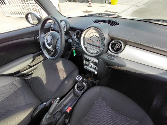 MINI One usata, con MP3