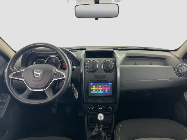 DACIA Duster usata 10