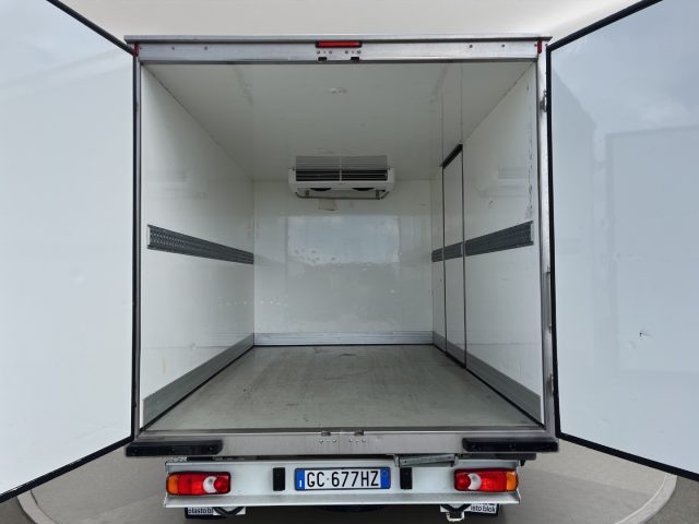 PEUGEOT Boxer usata 13