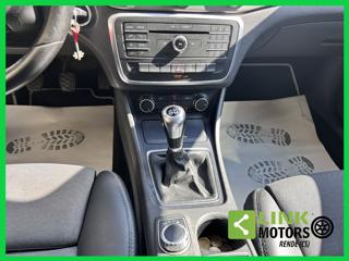 MERCEDES-BENZ GLA 200 usata, con Luci diurne LED
