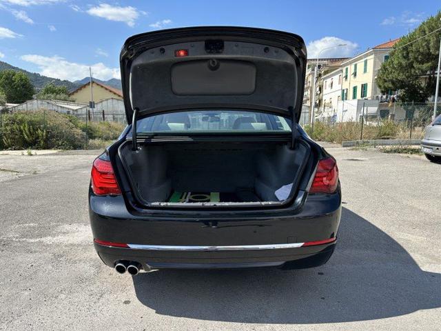 BMW 730 usata, con Sensori di parcheggio anteriori