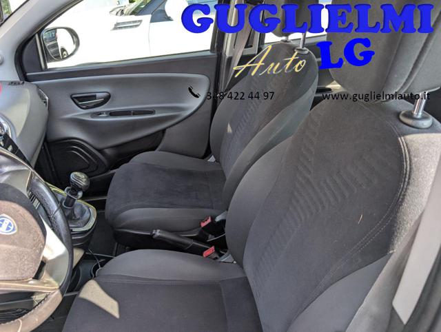 LANCIA Ypsilon usata, con Sedile posteriore sdoppiato