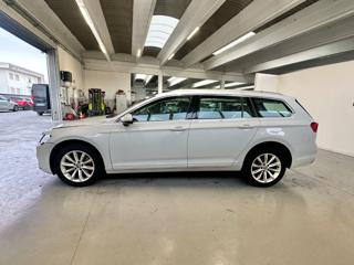 VOLKSWAGEN Passat Variant usata, con Airbag Passeggero
