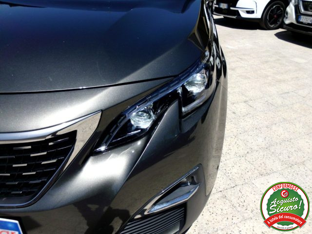 PEUGEOT 3008 usata, con Sensori di parcheggio posteriori