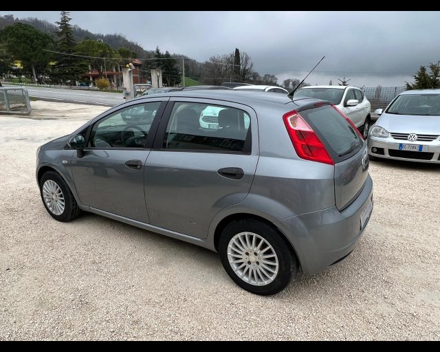FIAT Grande Punto usata 19