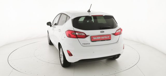 FORD Fiesta usata, con Bluetooth