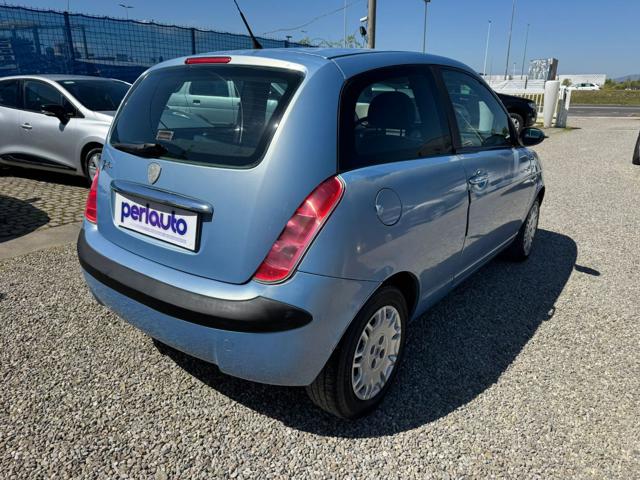 LANCIA Ypsilon usata, con Autoradio