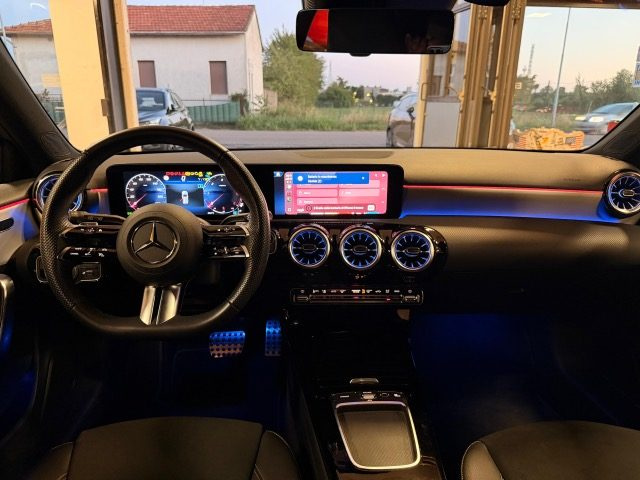 MERCEDES-BENZ A 180 usata, con Fendinebbia