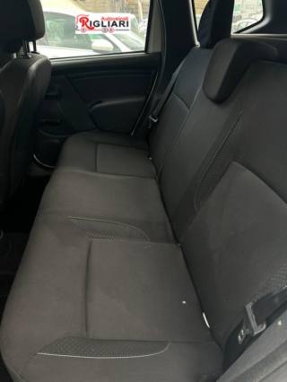 DACIA Duster usata 9