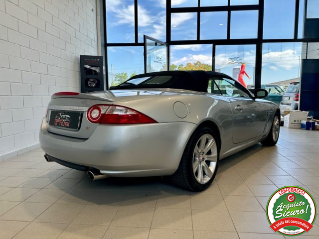 JAGUAR XK usata, con Autoradio