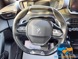 PEUGEOT 2008 usata, con Controllo automatico clima