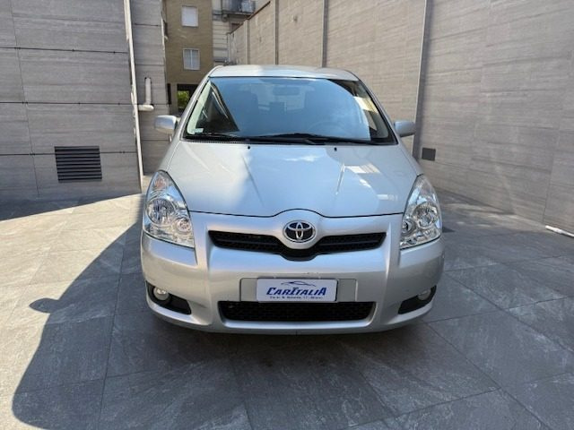 TOYOTA Corolla Verso usata, con Airbag