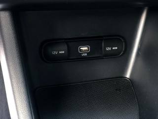 KIA Sportage usata, con Autoradio digitale