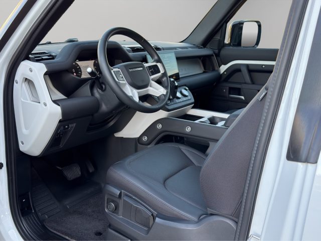 LAND ROVER Defender usata, con Cerchi in lega