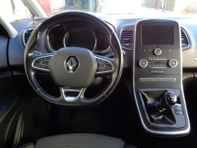 RENAULT Grand Scenic usata, con ESP